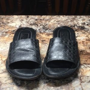 Salvatore Ferragamo  black mens slides size 10
